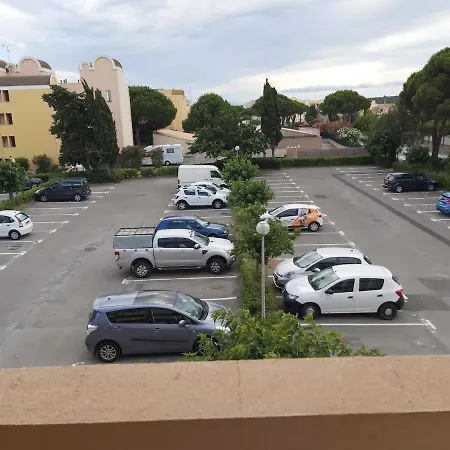 Vagues Et Vignes Appt T2 Bien Place Equipe Wifi Avec Parking Prive Διαμέρισμα