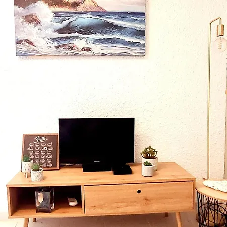 Vagues Et Vignes Appt T2 Bien Place Equipe Wifi Avec Parking Prive Διαμέρισμα Gruissan